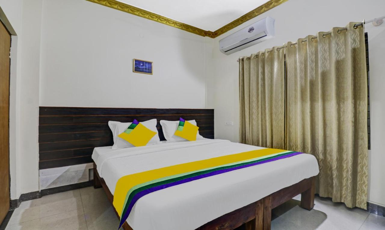 Lee Comfort Kushālnagar Exterior foto