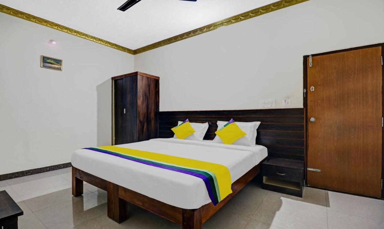 Lee Comfort Kushālnagar Exterior foto